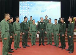 Lắng nghe, thấu hiểu, giải quyết tâm tư, nguyện vọng chính đáng của bộ đội